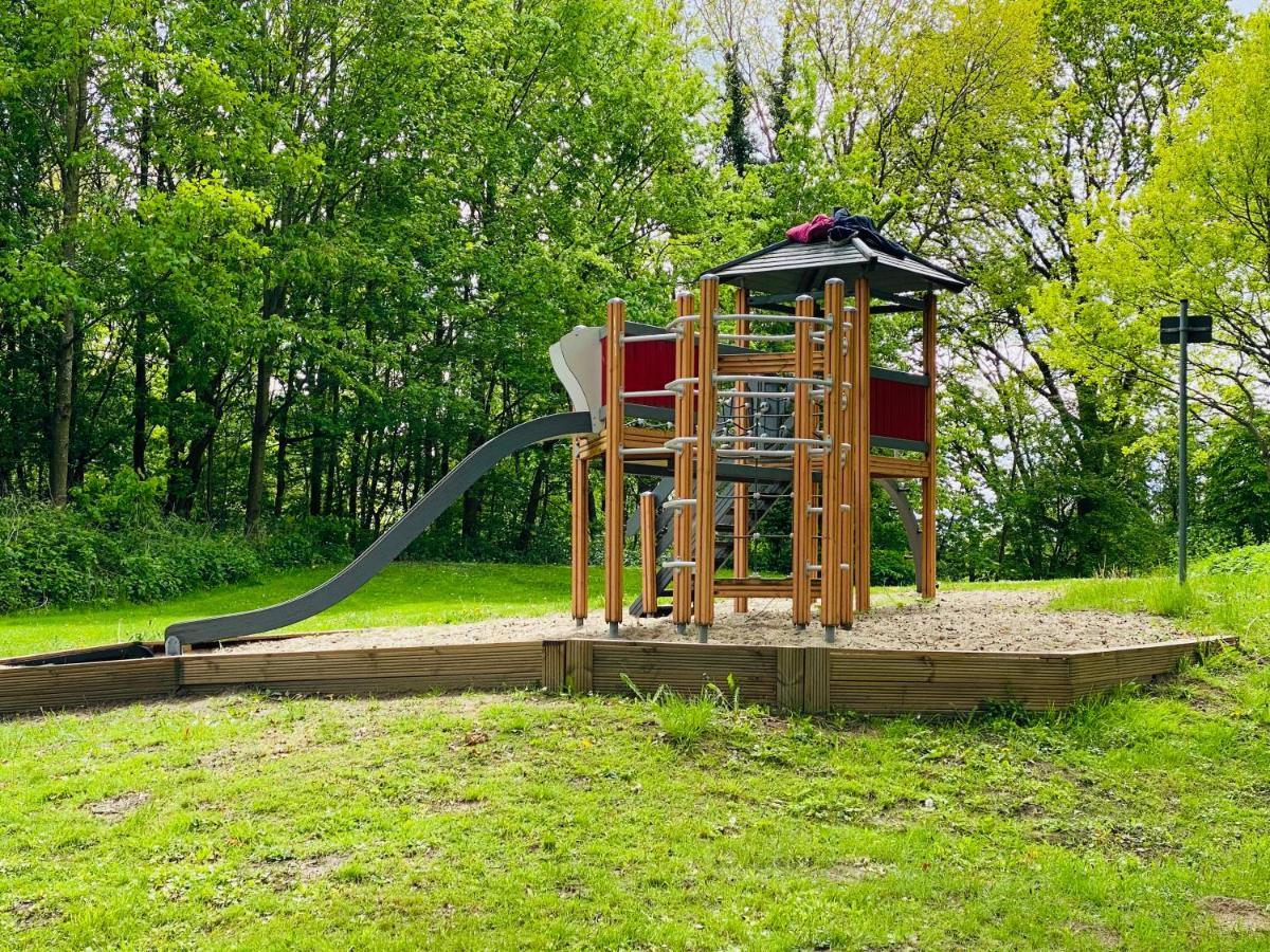 Fewo Sonnendeck Familien-Strandnah-Garten-Hunde-Sport-Und Schwimmbadnah-Hansapark Sierksdorf Exterior photo